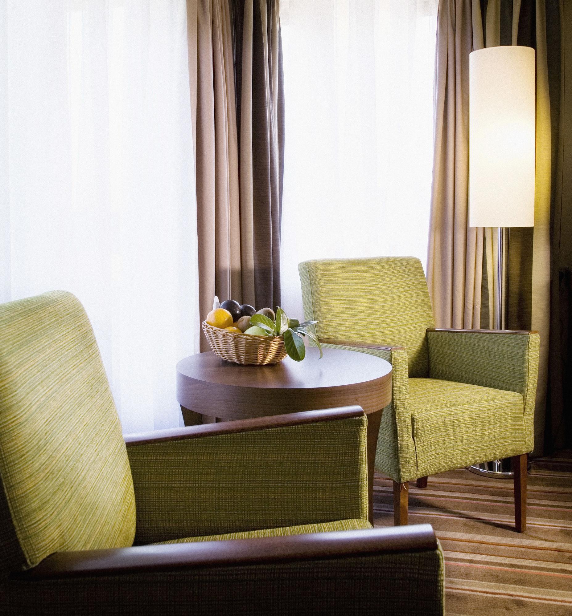 บิลเดอร์แบร์ก โฮเต็ล เดอ ไกเซอร์สกรอน Hotel อาเพลดอร์น ภายนอก รูปภาพ